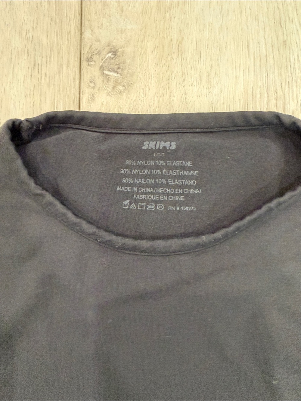 SKIMS Long Sleeve Crew Neck Stretch Top Black Size L - Picture 2 of 3